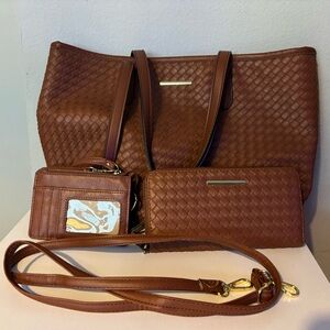 Elegant Brown Woven Tote Bag Set